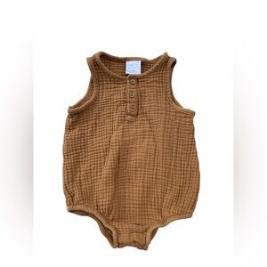 Little Co. Size 12 Months Organic Gauze Henley Neutral Bubble Romper